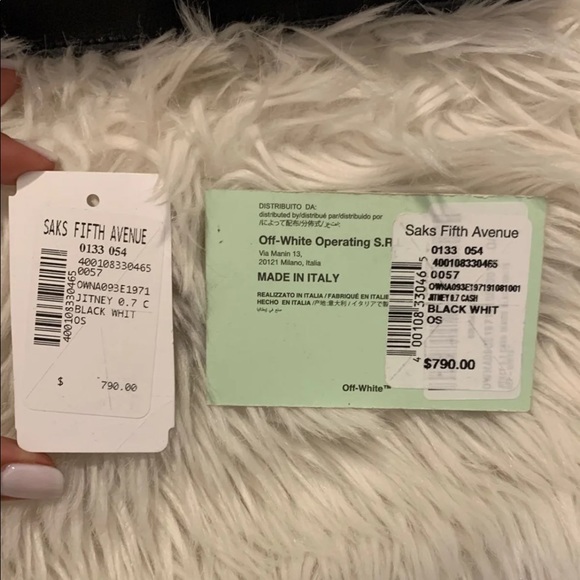 Off White “Cash Inside” Crossbody - Picture 3 of 7